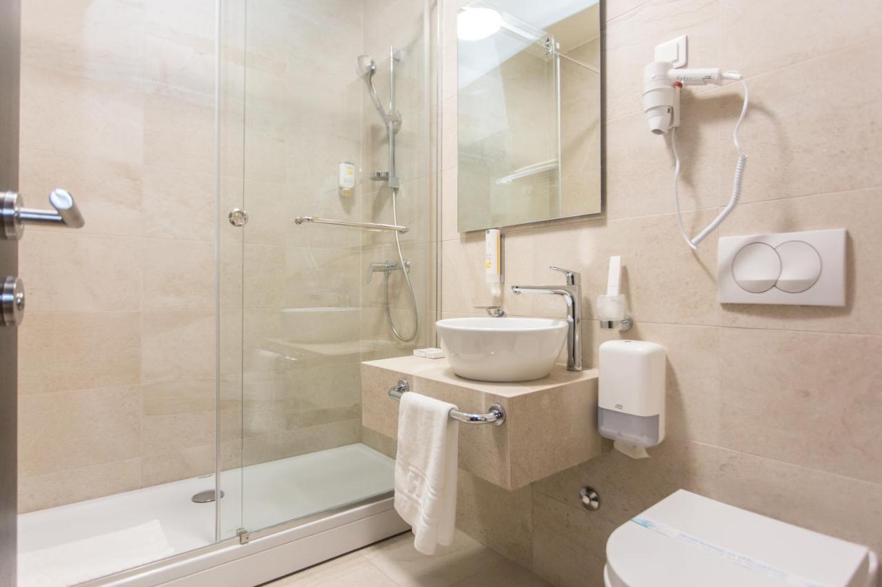 Hotel Grand Hedonist Панчево Экстерьер фото